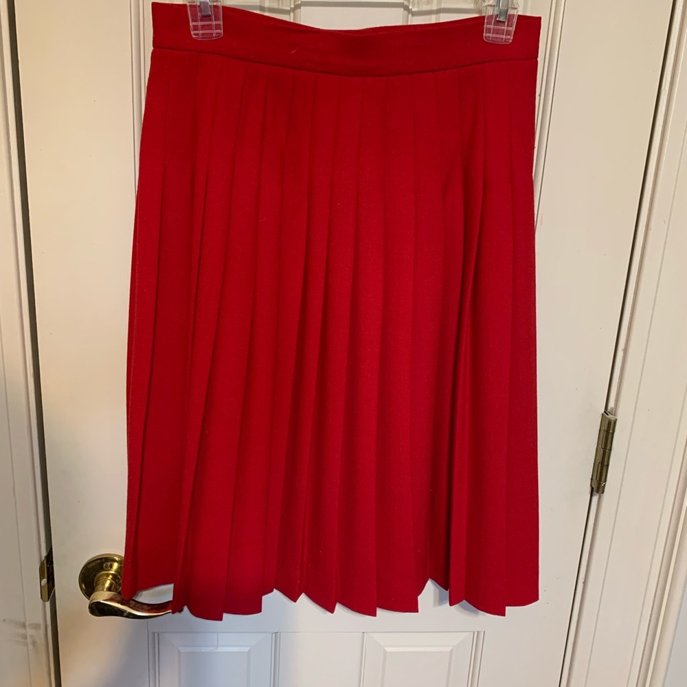 Lord and Taylor Red Pleated Wood Skirt